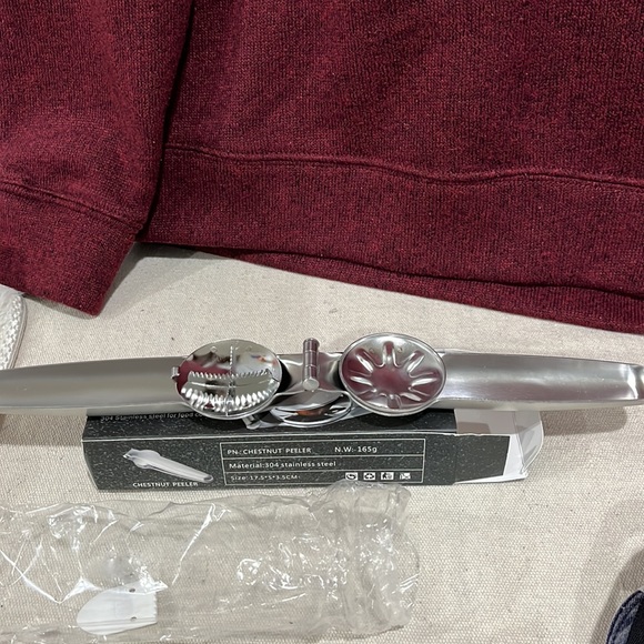 New in Box Stainless Steel Chestnut Peeler - Picture 7 of 11
